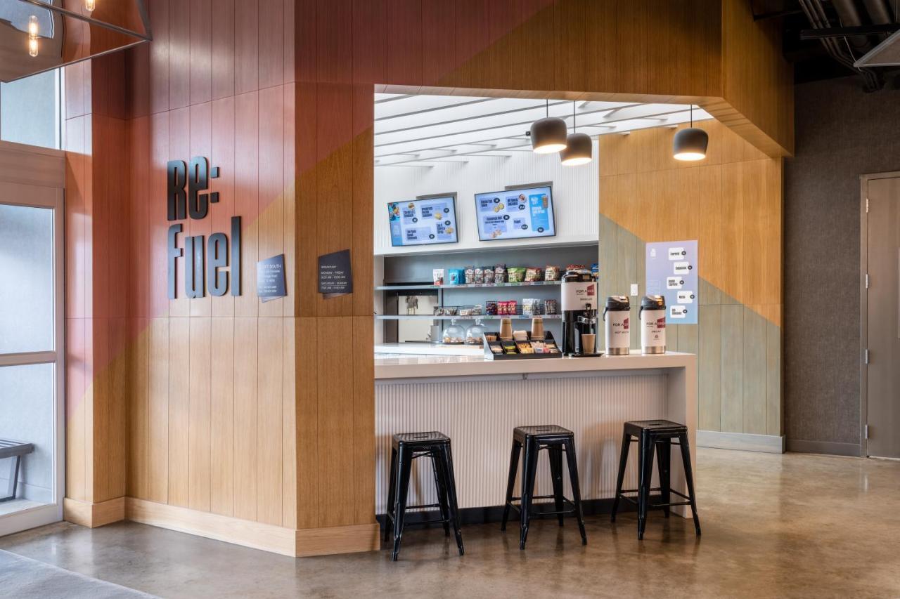 Отель Aloft Austin South Экстерьер фото